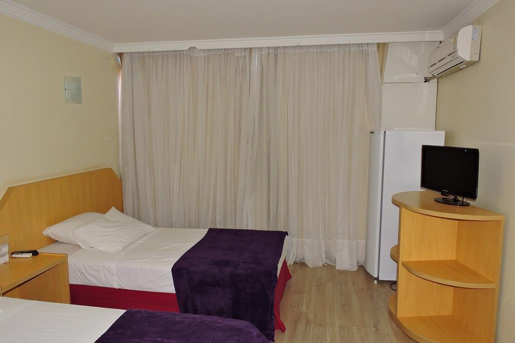 Airam Brasilia Hotel Εξωτερικό φωτογραφία