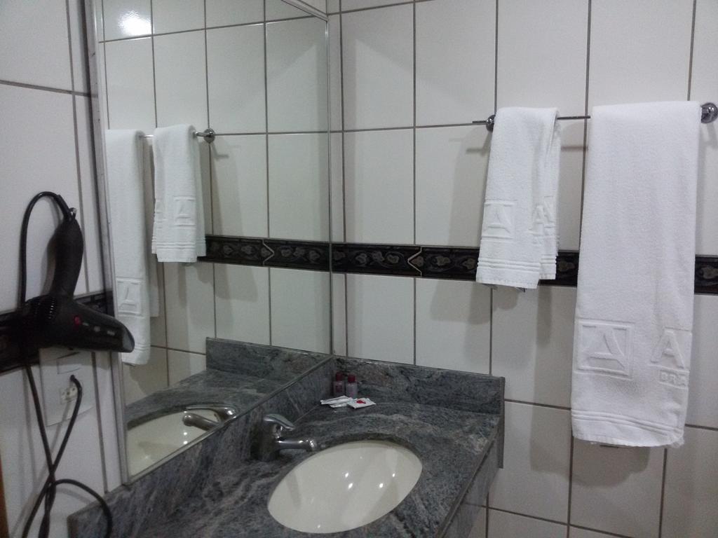 Airam Brasilia Hotel Εξωτερικό φωτογραφία